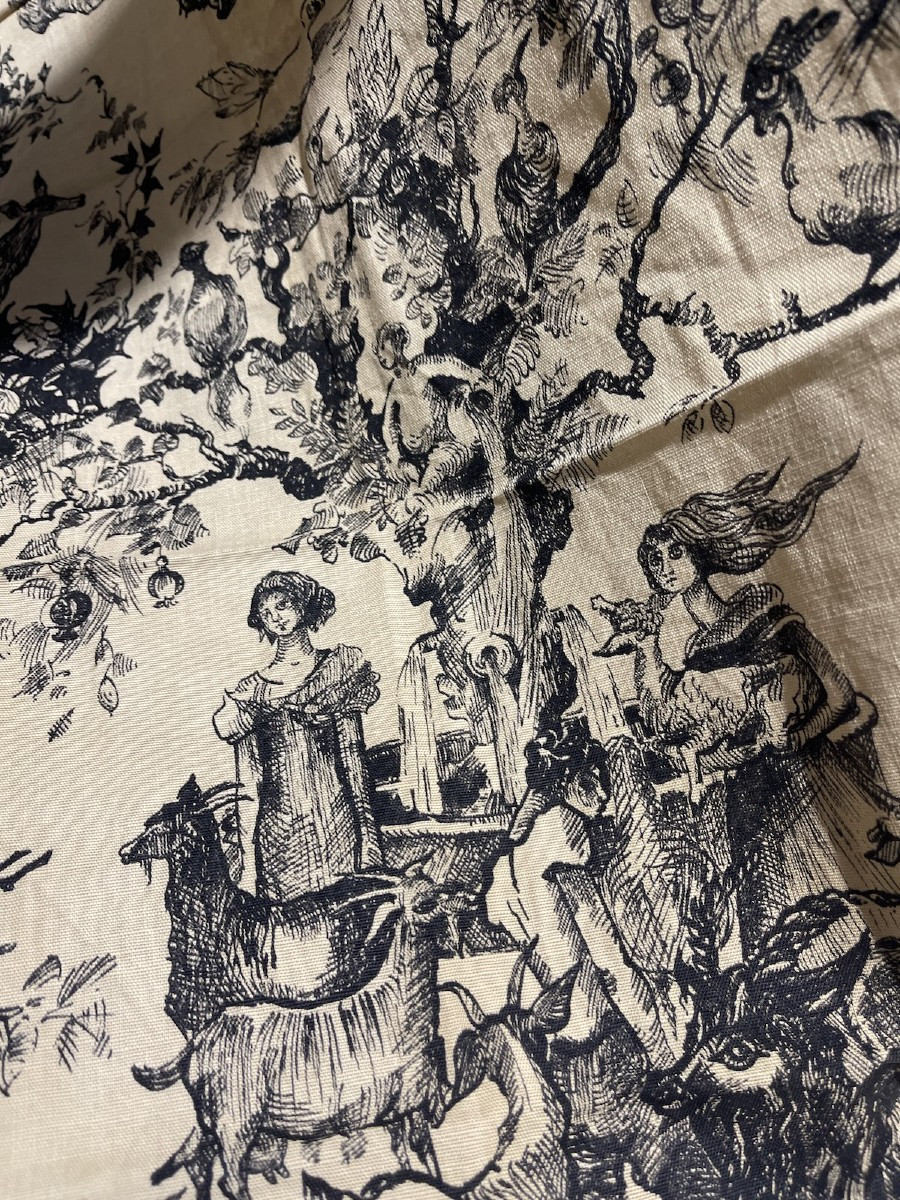 Fragment de tissu année 1950. scène en grisaille au décor singulier-photo-8