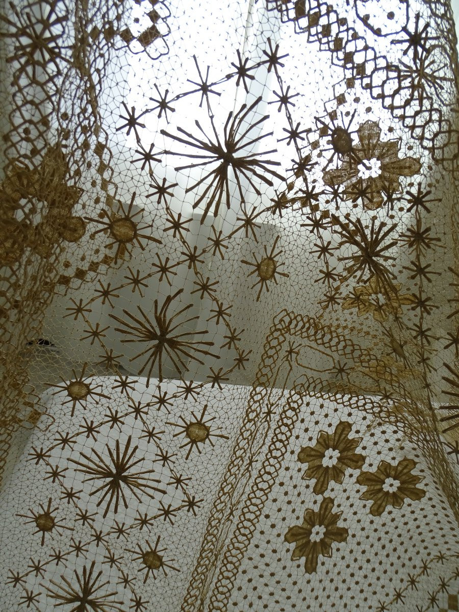  Antique Lace Bedspread Or Tablecloth – Needlework And Crochet – Starched Linen-photo-4