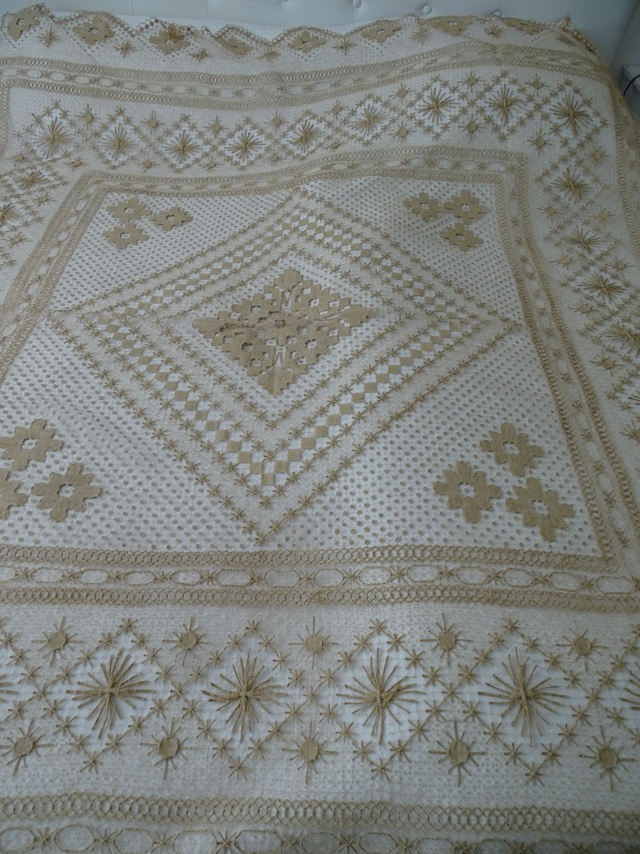  Antique Lace Bedspread Or Tablecloth – Needlework And Crochet – Starched Linen-photo-7