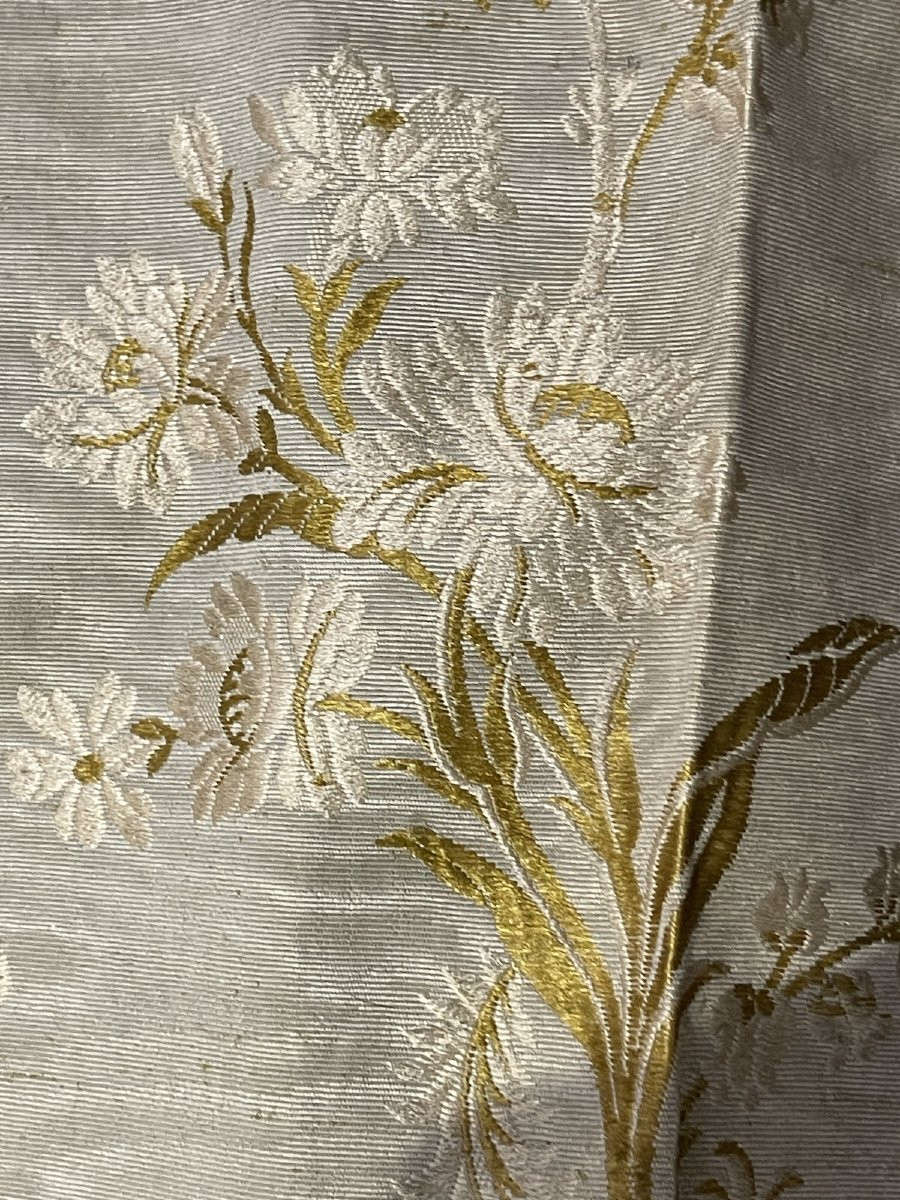 Métrage de soierie lyonnaise – XIXe siècle décor floral -photo-2