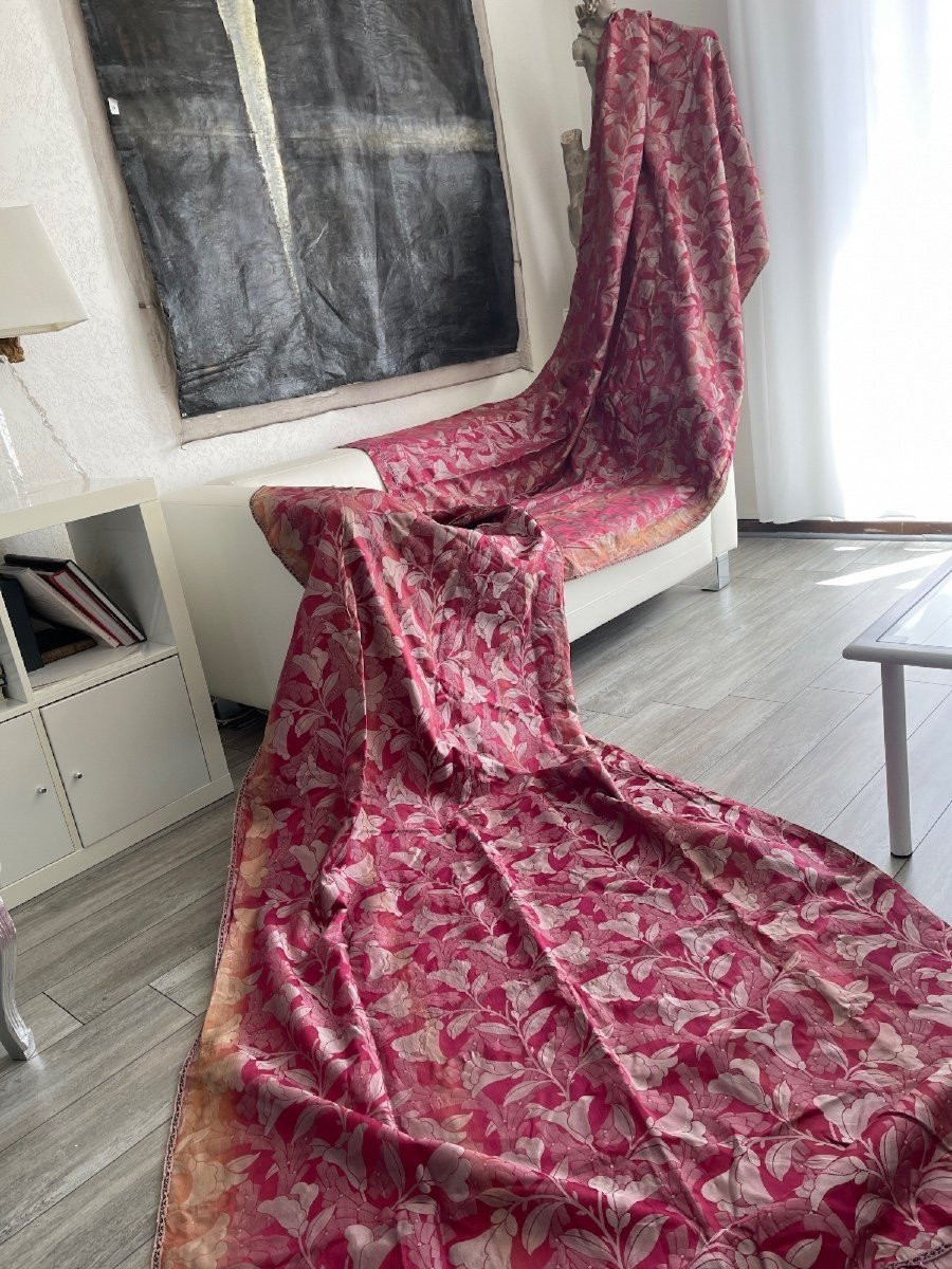 Pair Of Art Deco Silk Curtains Decorated With Stylized Tulips-photo-2