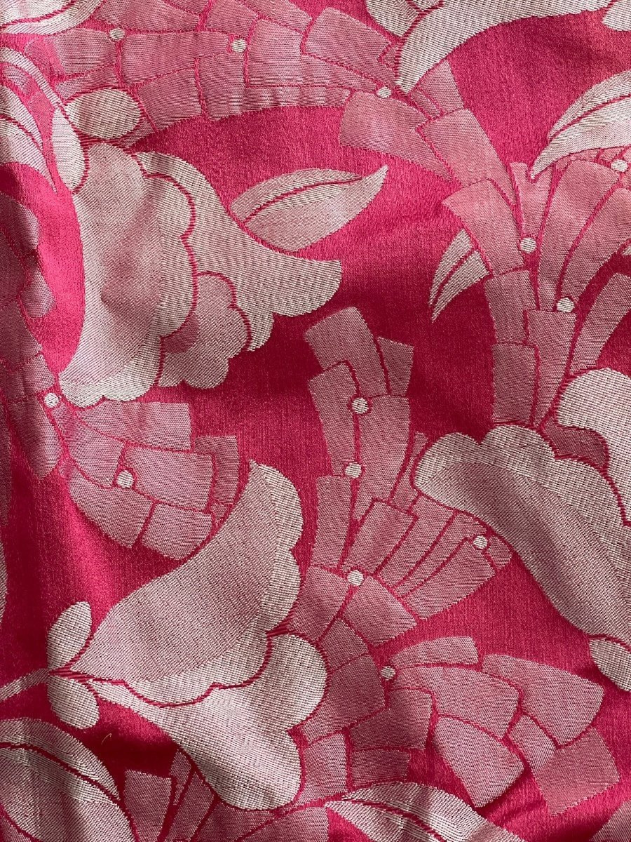 Pair Of Art Deco Silk Curtains Decorated With Stylized Tulips-photo-2