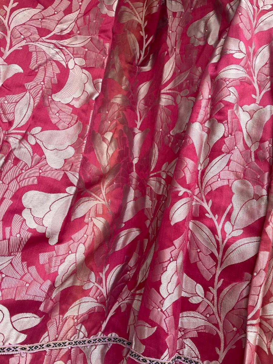 Pair Of Art Deco Silk Curtains Decorated With Stylized Tulips