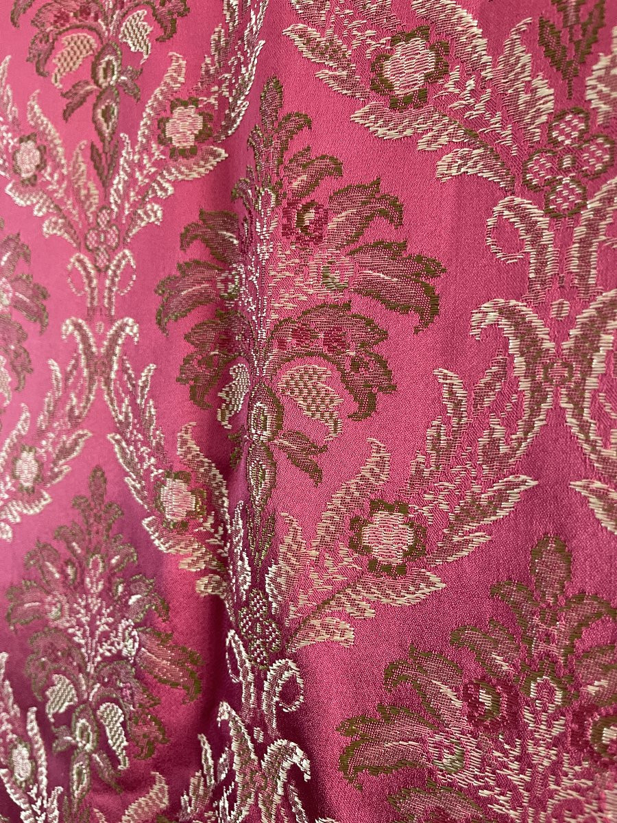Satin Silk Curtain Or Footage -photo-4