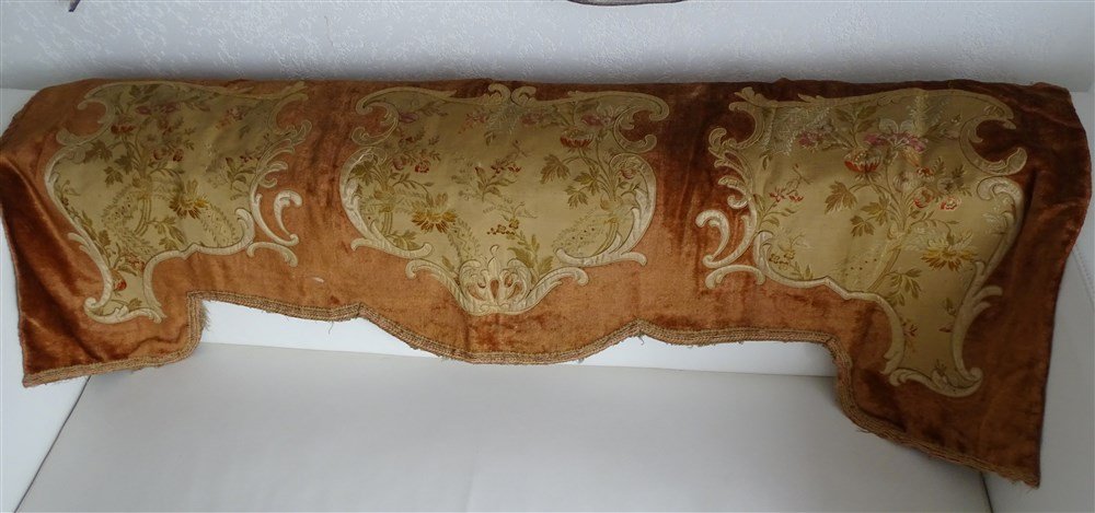 Seconde Cantonnière XIXᵉ en velours et appliques de soierie au décor floral-photo-3