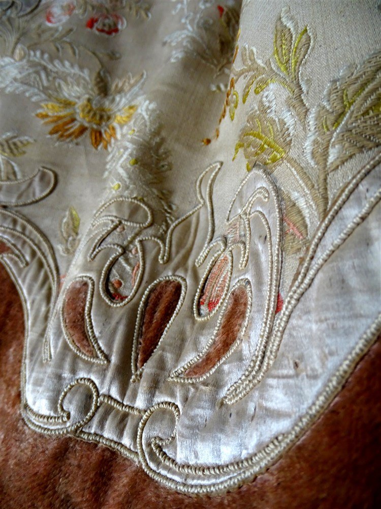 Seconde Cantonnière XIXᵉ en velours et appliques de soierie au décor floral-photo-6