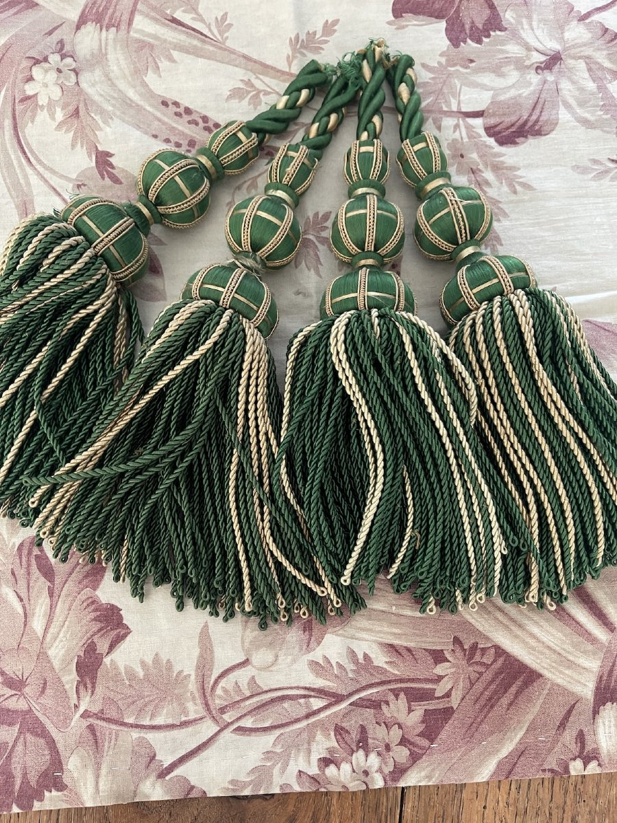 4 Green And Beige Silk Tassels, French Trimmings For Decoration-photo-2