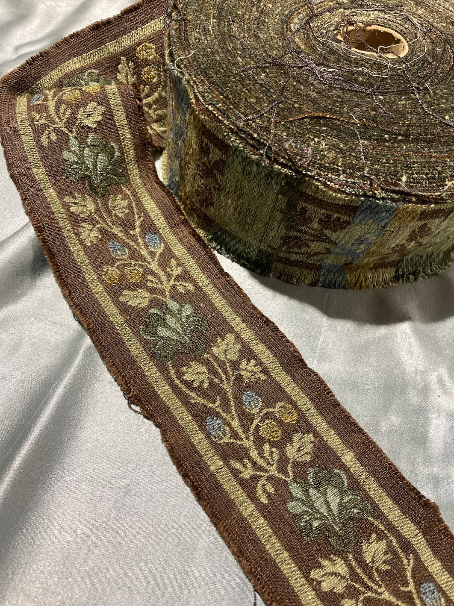 Sold By 2 Meters. Antique Floral Tapestry Border. Width 10 Cm.