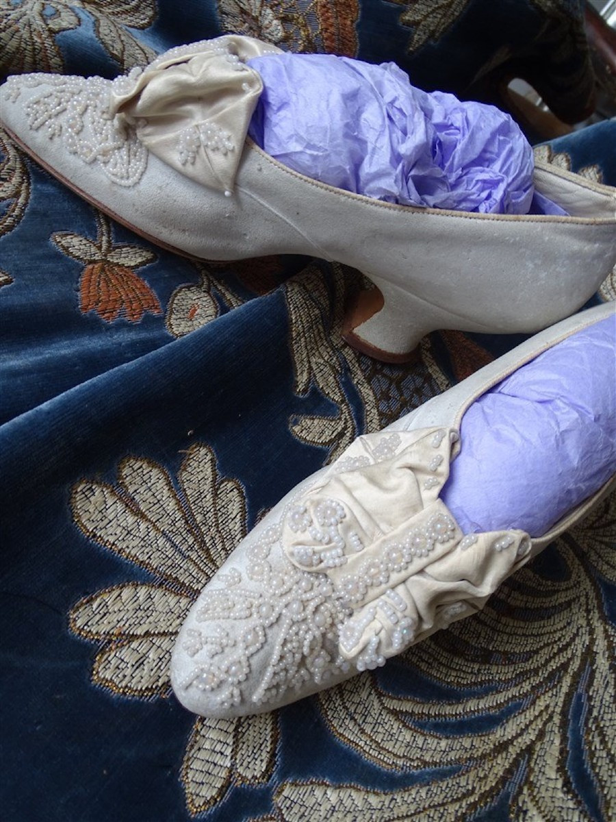 Pair Of Beaded Silk Shoes – Circa 1880 – Heennessy's, New York-photo-6