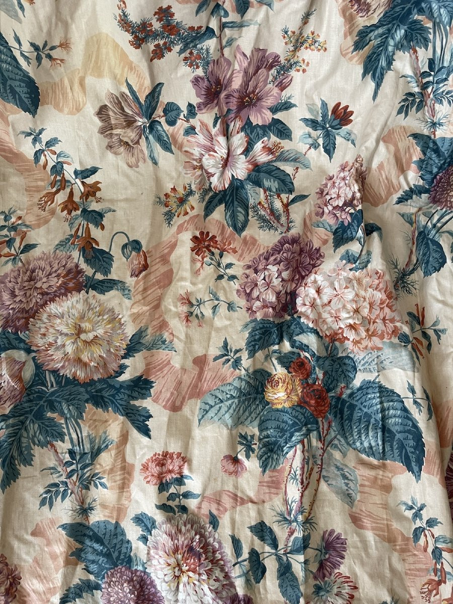 First Pair Of Floral Chintz Curtains, 20th Century, Hydrangeas, Fuchsias, Dahlias-photo-3