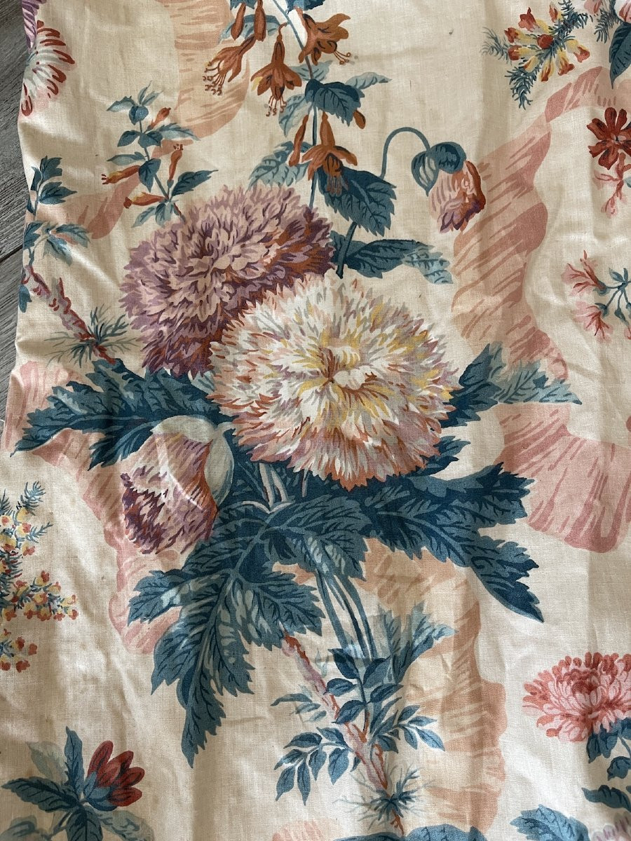 First Pair Of Floral Chintz Curtains, 20th Century, Hydrangeas, Fuchsias, Dahlias-photo-4