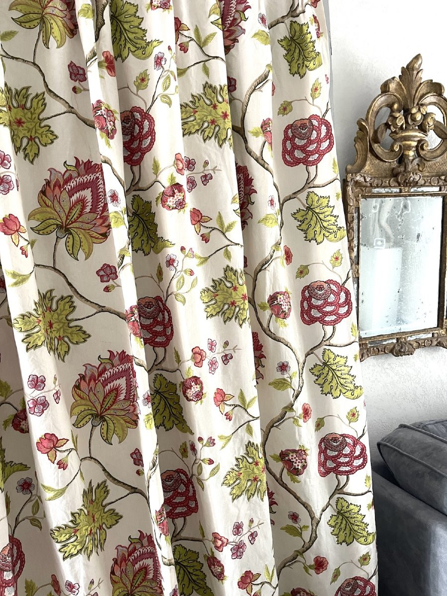 Pair Of White Linen Curtains With Raised Floral Embroidery, Indienne-photo-3