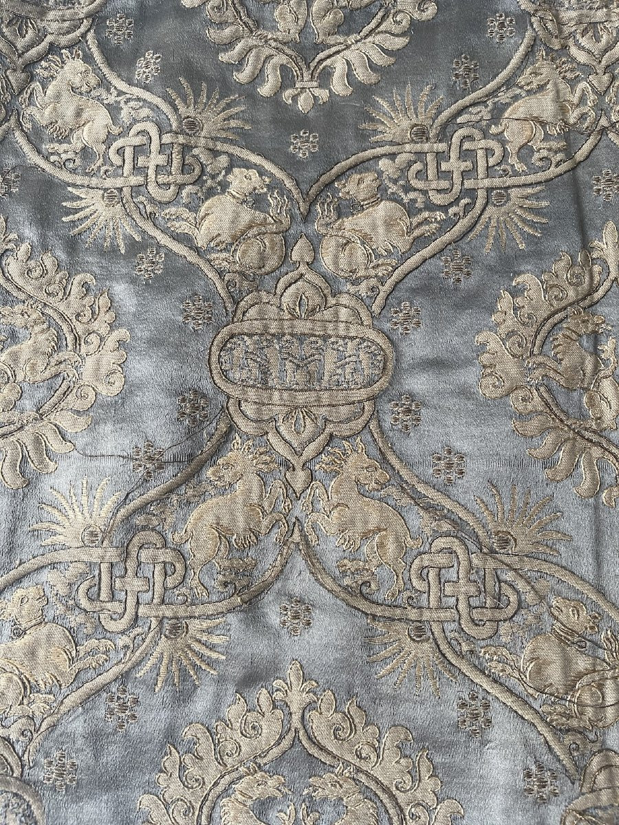 Cushion Cover In Silk Brocade And Metallic Threads, 19th Century, Stylized Animals-photo-6