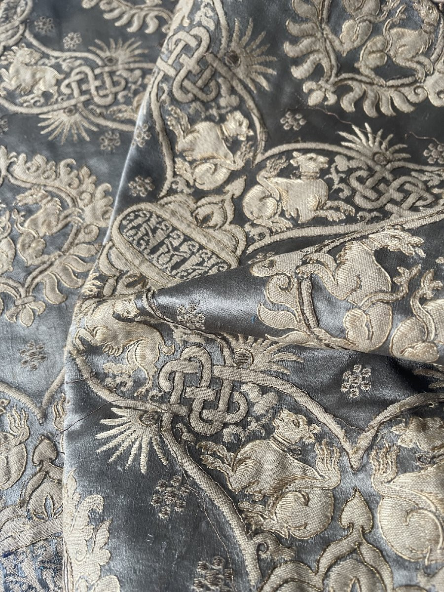 Cushion Cover In Silk Brocade And Metallic Threads, 19th Century, Stylized Animals-photo-7