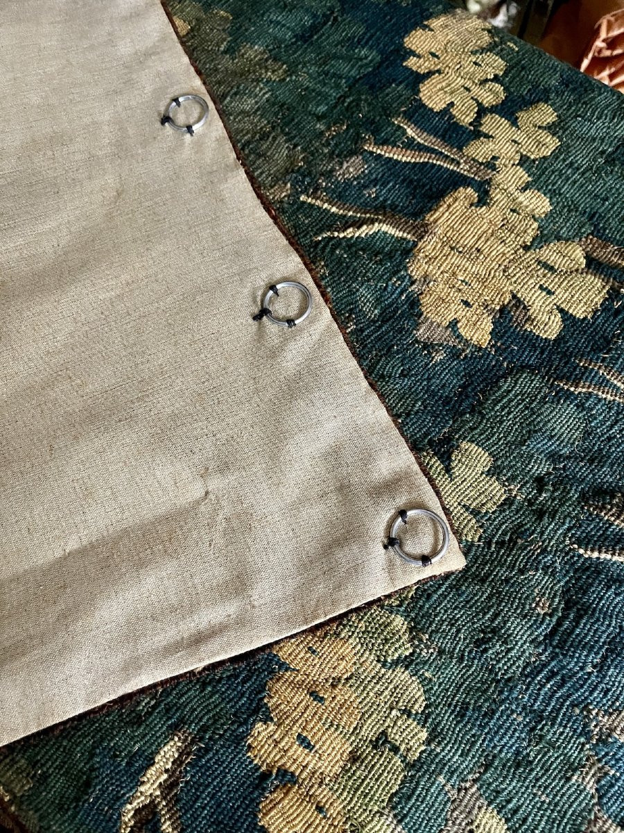 18th-century Aubusson Tapestry, Verdure At A Medieval Castle With Three Towers, Floral Border-photo-3