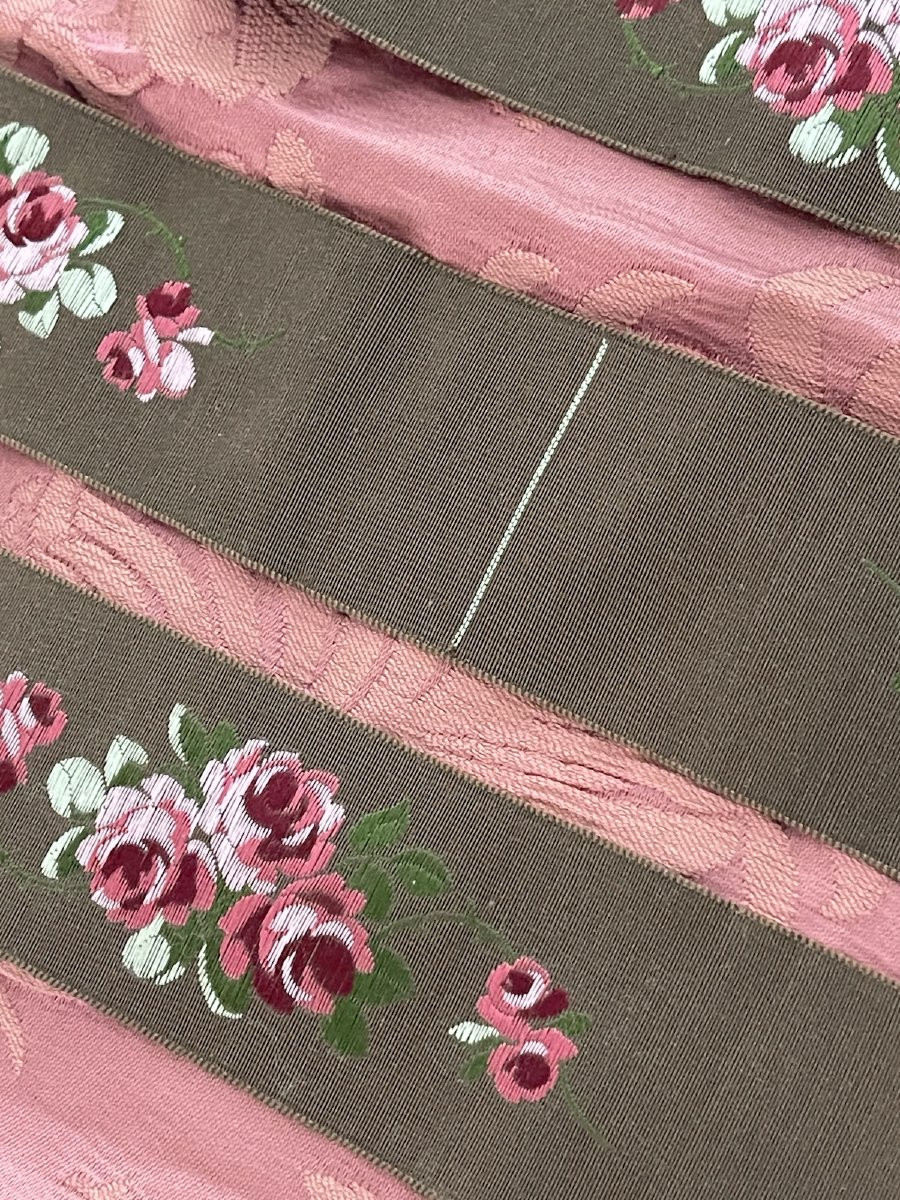 355 Cm X 4 Cm. Antique Jacquard Silk Ribbon Trim – Elegance And Refinement, Floral Design -photo-2