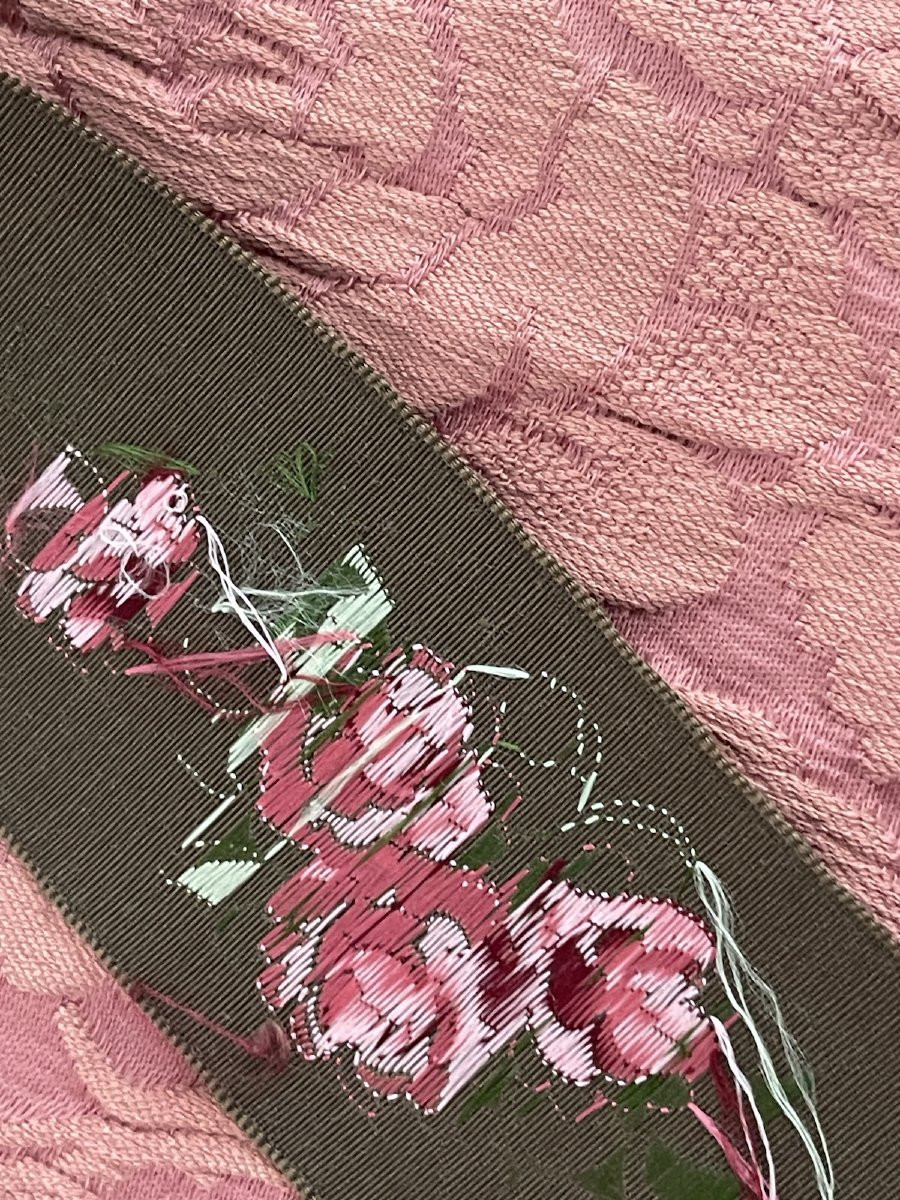 355 Cm X 4 Cm. Antique Jacquard Silk Ribbon Trim – Elegance And Refinement, Floral Design -photo-3