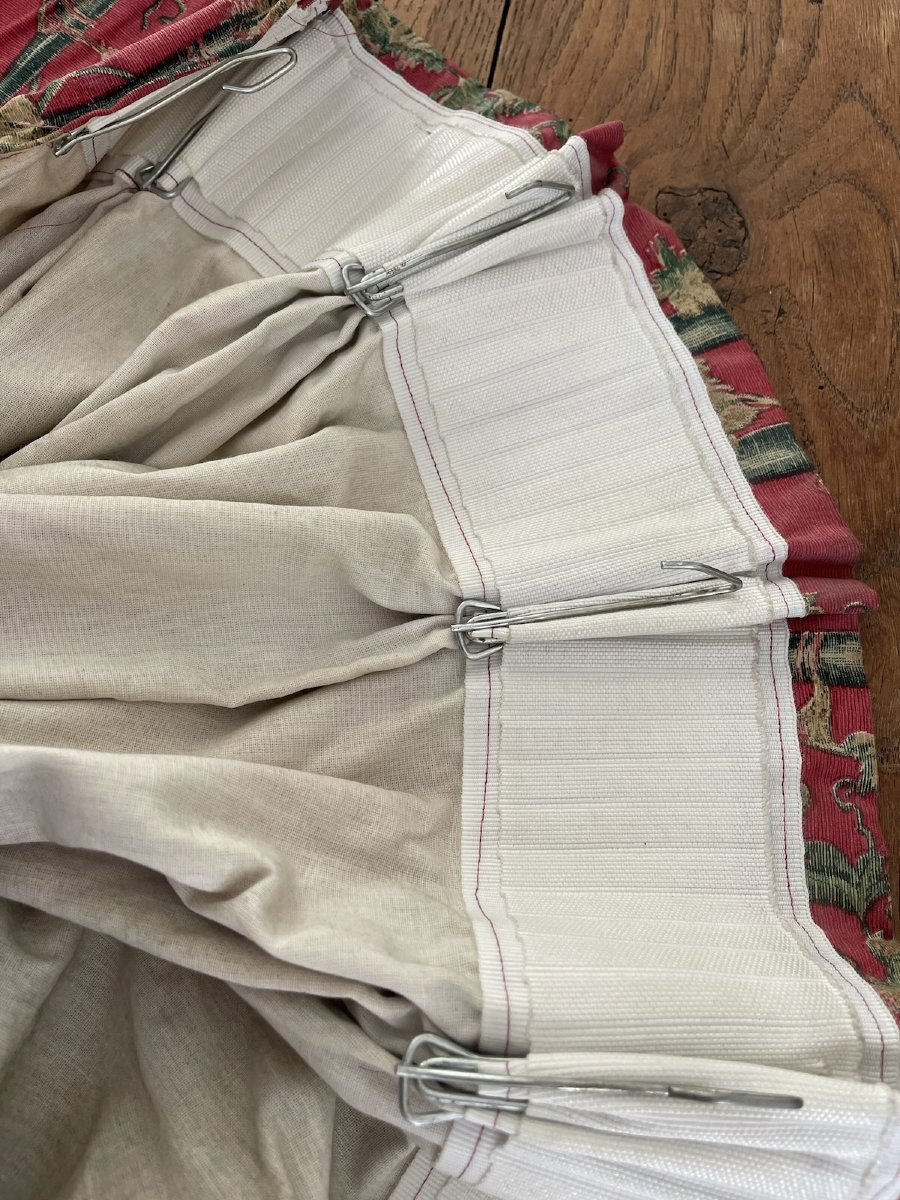 Pair Of Late 19th Century Curtains – Woven In Shades Of Blue And Gold, Trimmed With Fringed Braid-photo-4