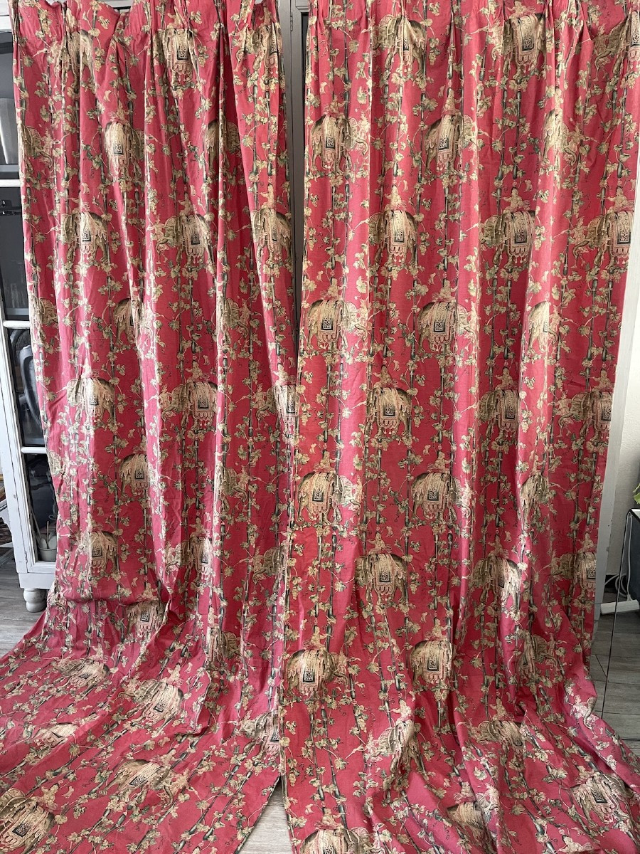 Paire de Rideaux au Décor d’Éléphants – Éditeur Gaston y Daniela