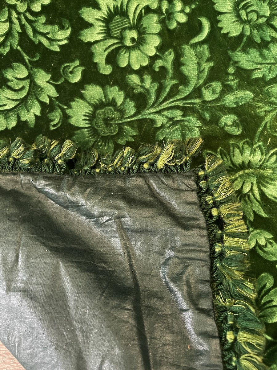 Pair Of Green Silk Velvet Curtains – Genoa Velvet – Floral Decoration – 19th Century-photo-1