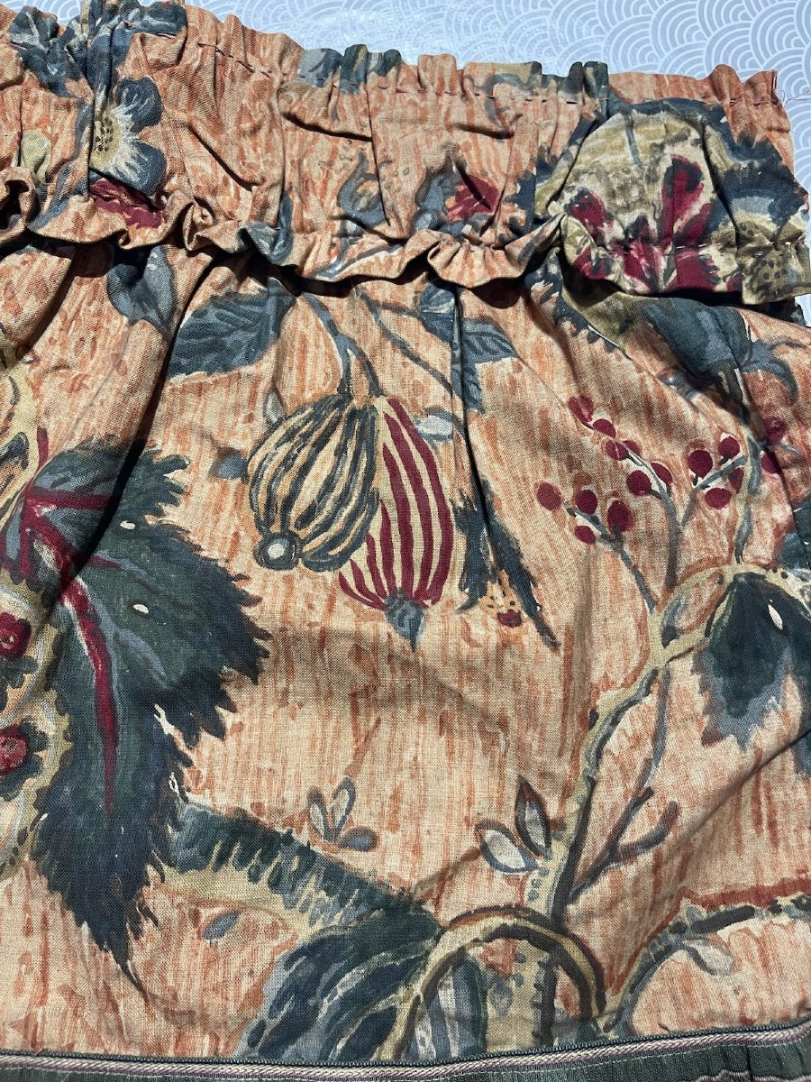 Cantonnière ancienne en tissu imprimé – décor floral et oiseaux, étoffe ancienne -photo-4