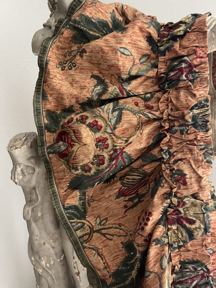 Cantonnière ancienne en tissu imprimé – décor floral et oiseaux, étoffe ancienne -photo-4