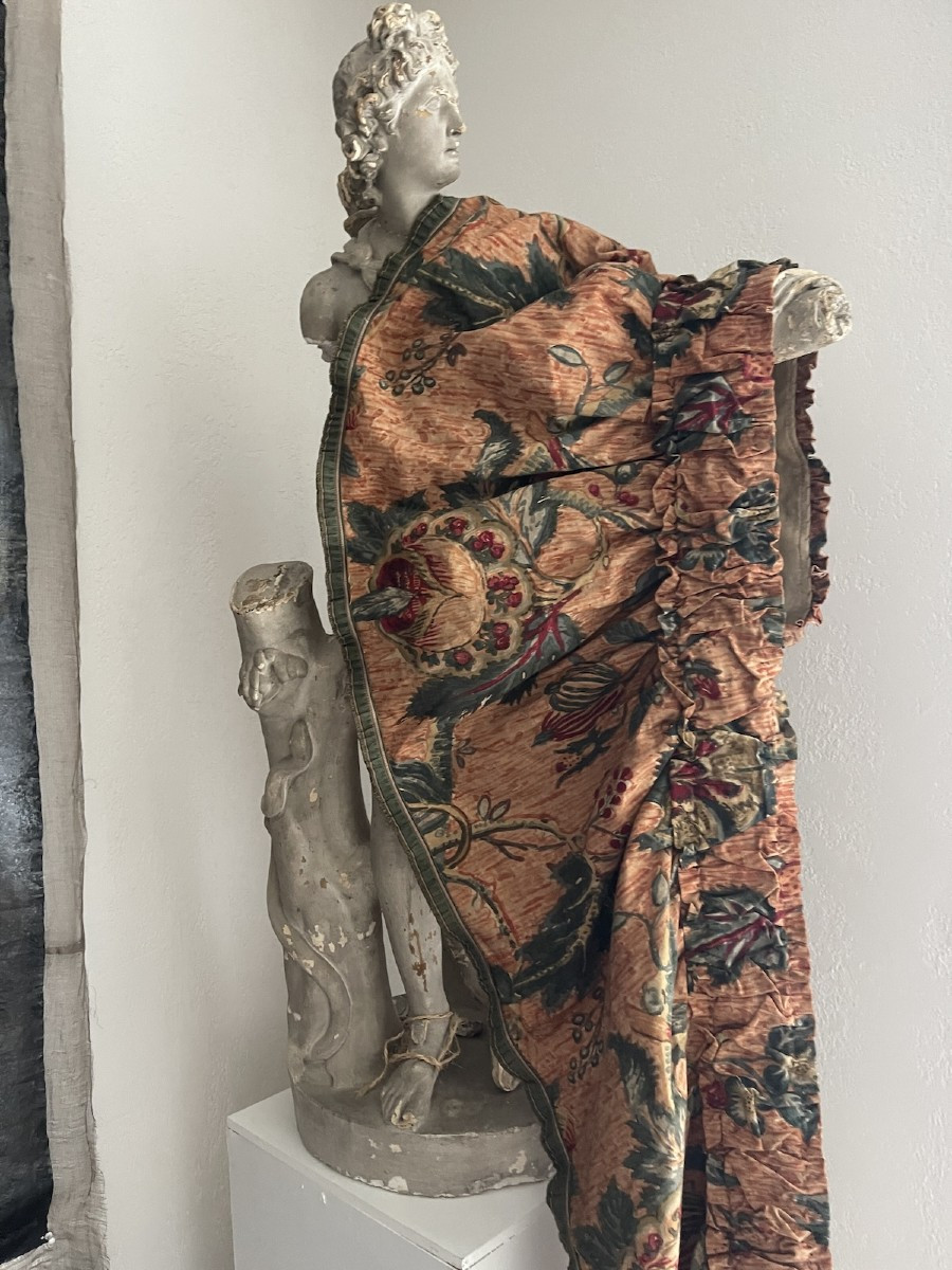 Cantonnière ancienne en tissu imprimé – décor floral et oiseaux, étoffe ancienne 