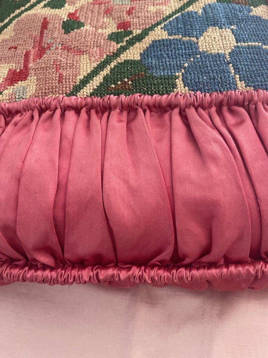Satin Silk Cushion – Circa 1900 – Petit Point Tapestry Embroidery-photo-3