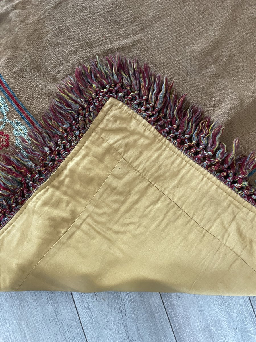 Silk Velvet And Embroidered Linen Table Or Chest Of Drawers Rug - Fleur De Lys Design-photo-4