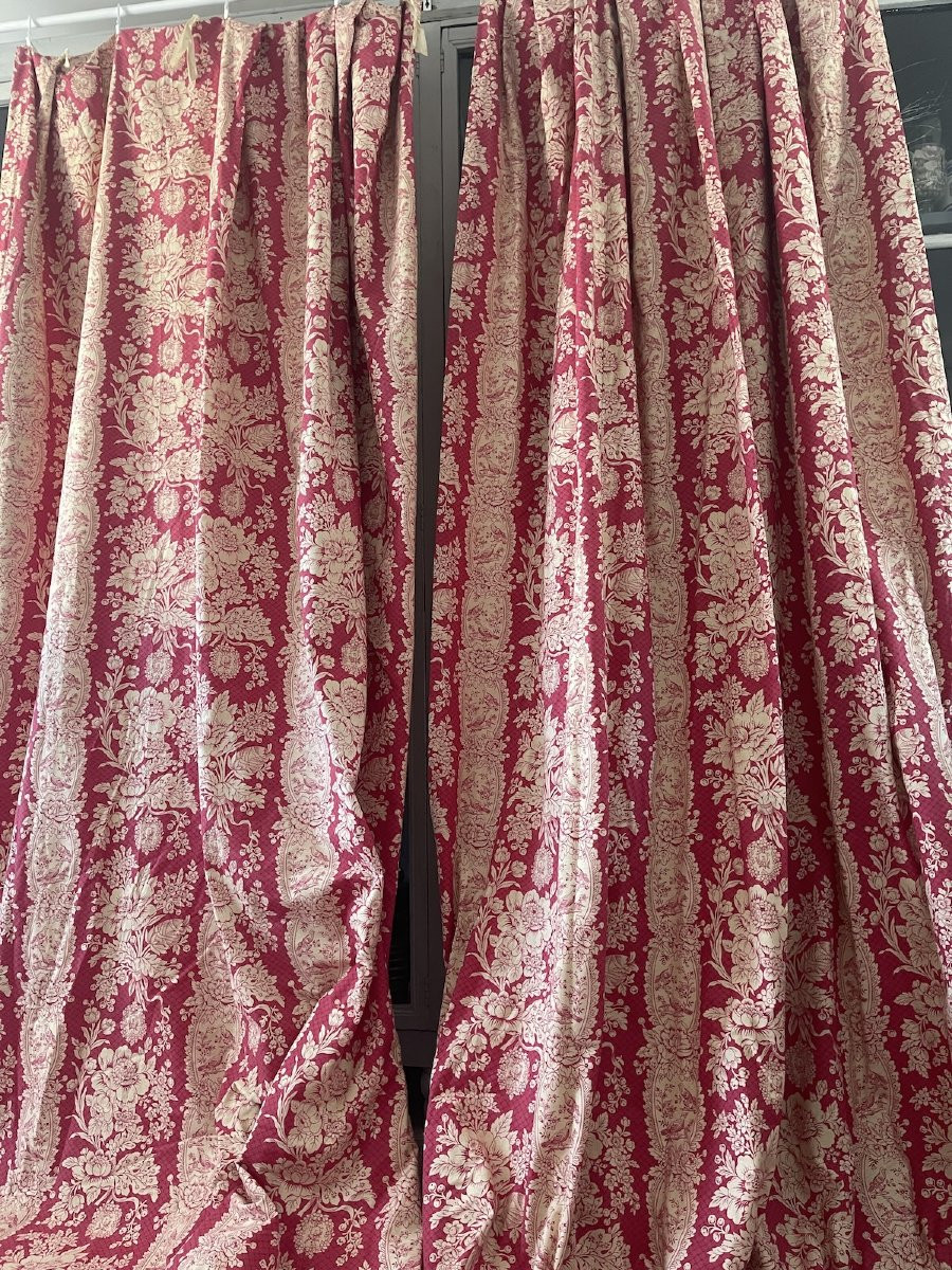 Pair Of Large Printed Curtains With Floral And Bird Motifs - Exceptional Fabric-photo-2