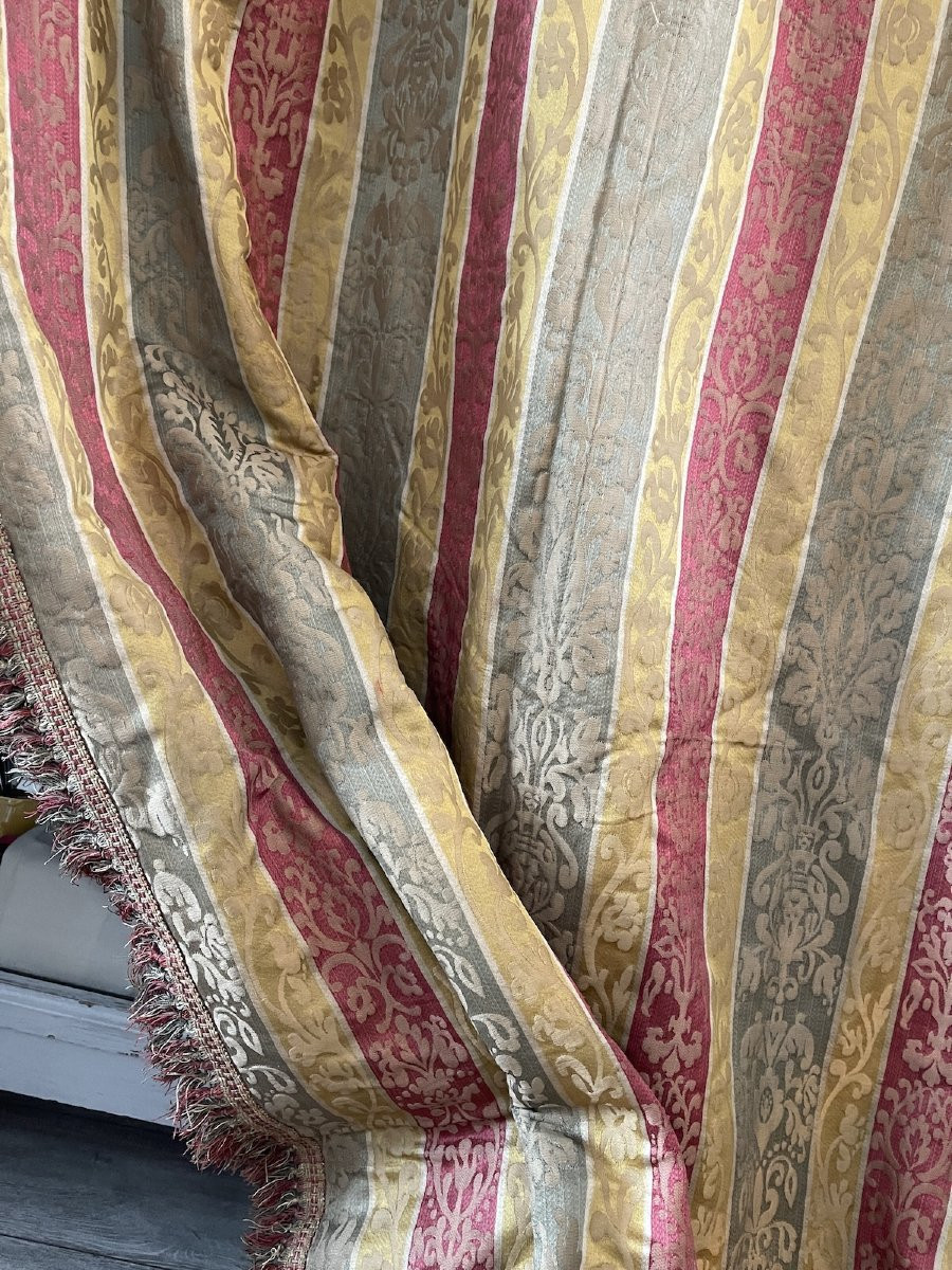 Paire de rideaux de château en soie damassée – XIXᵉ siècle -315 cm x 125 cm-photo-3