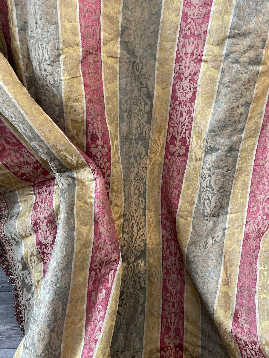 Paire de rideaux de château en soie damassée – XIXᵉ siècle -315 cm x 125 cm-photo-8