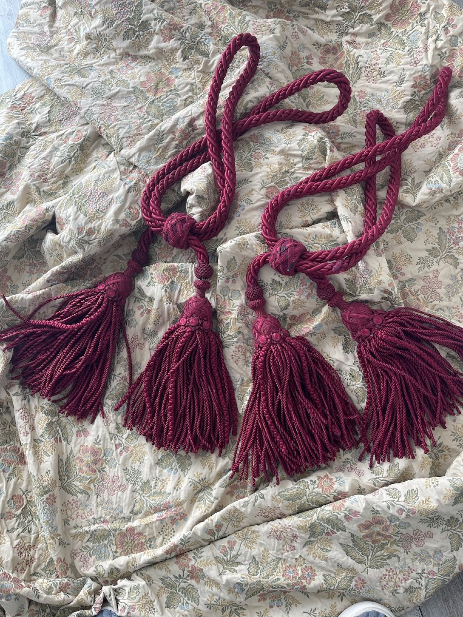Paire d’embrases en passementerie ancienne, rose profond. 4 pompons et leur cordon-photo-4
