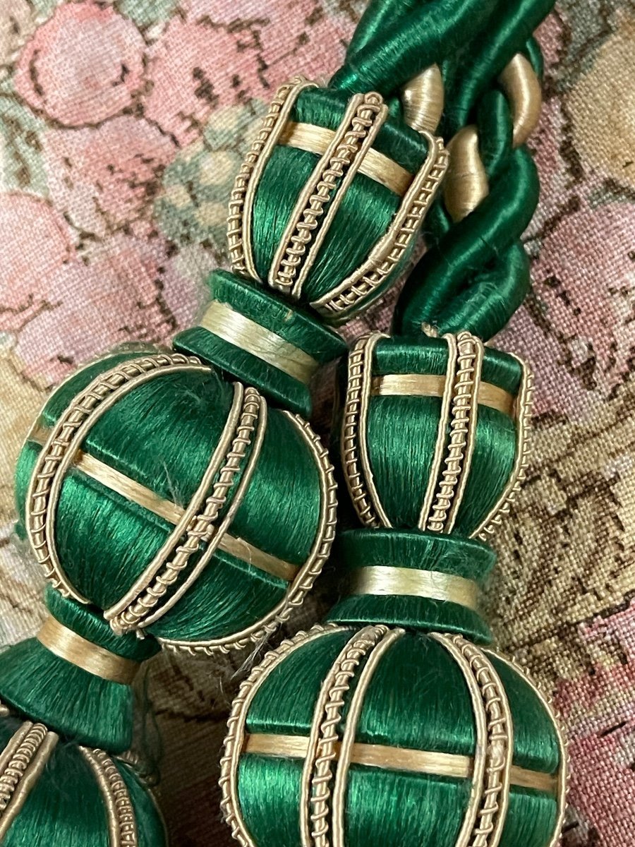 Set Of Four Silk Tassel Tiebacks - Deep Green And Ivory - Passementerie Lyonnais-photo-3