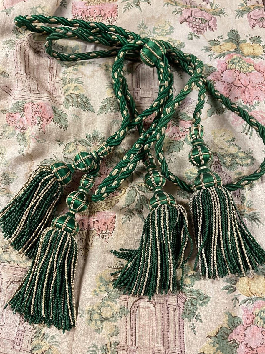 Set Of Four Silk Tassel Tiebacks - Deep Green And Ivory - Passementerie Lyonnais-photo-2