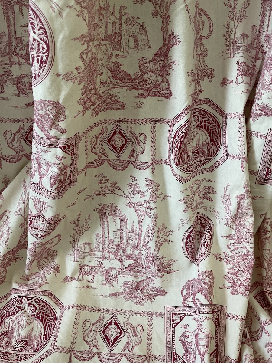 First Pair Of Curtains With A Directoire-style Print, Lined With Blackout Fabric-photo-3