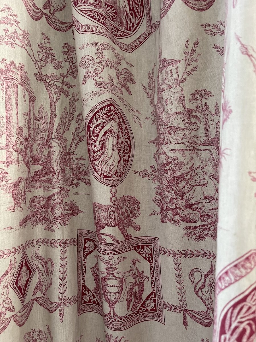 Première Paire de rideaux imprimés au décor Directoire, figures allégoriques   en médaillons -photo-1