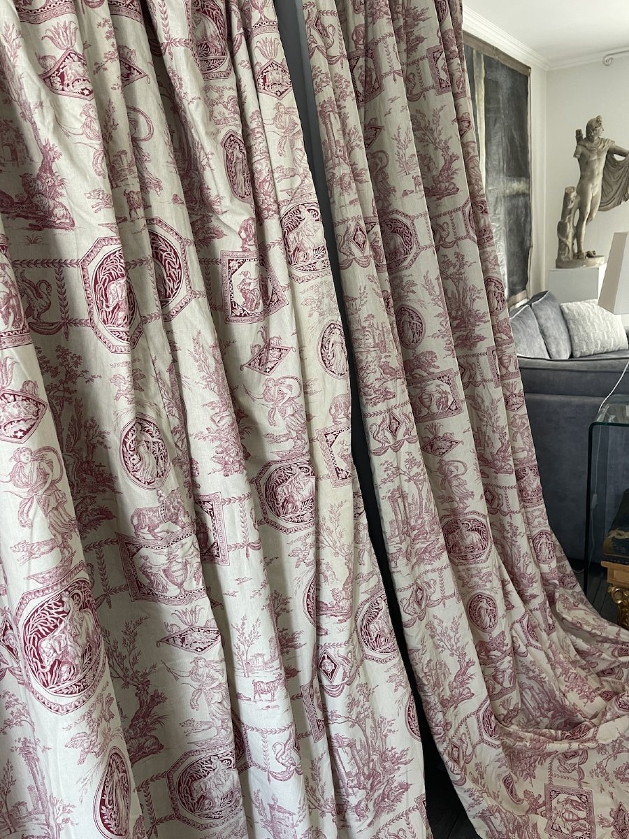 First Pair Of Curtains With A Directoire-style Print, Lined With Blackout Fabric-photo-1