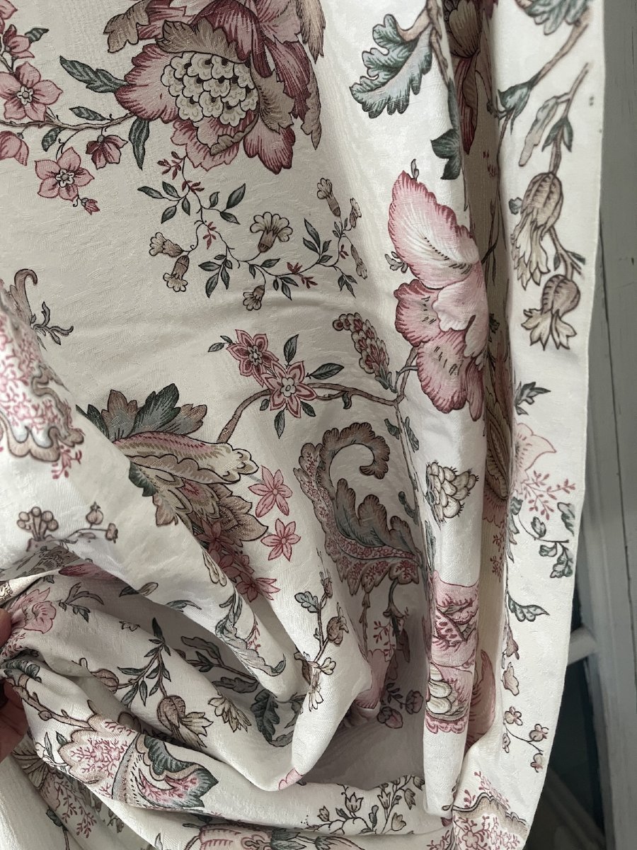 Second Pair Of Curtains With Floral Motifs On A Damask Background – Lined – 20th Century-photo-6