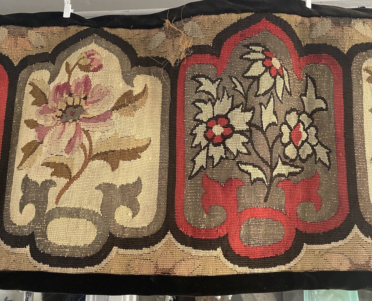 Bandeau en tapisserie d'Aubusson, époque XIXᵉ siècle décor floral-photo-4