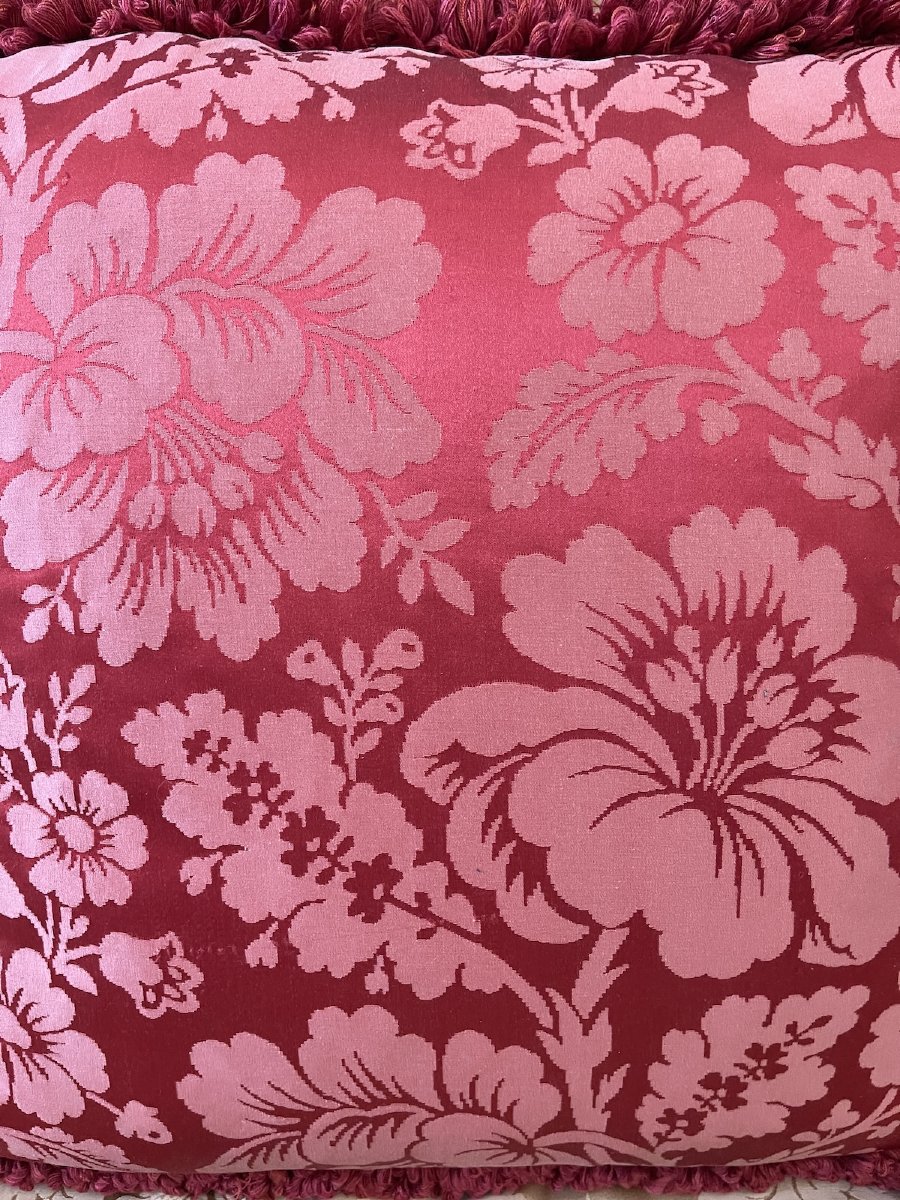 Silk Damask Cushion With A Floral Design, From A Château In Provence-photo-4