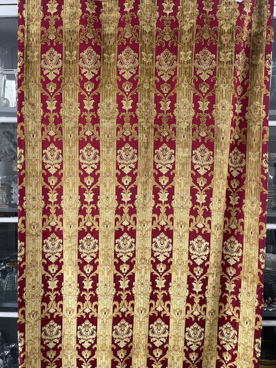 Velours d'ameublement à riche décor d'inspiration Renaissance esprit des velours de Gènes-photo-1