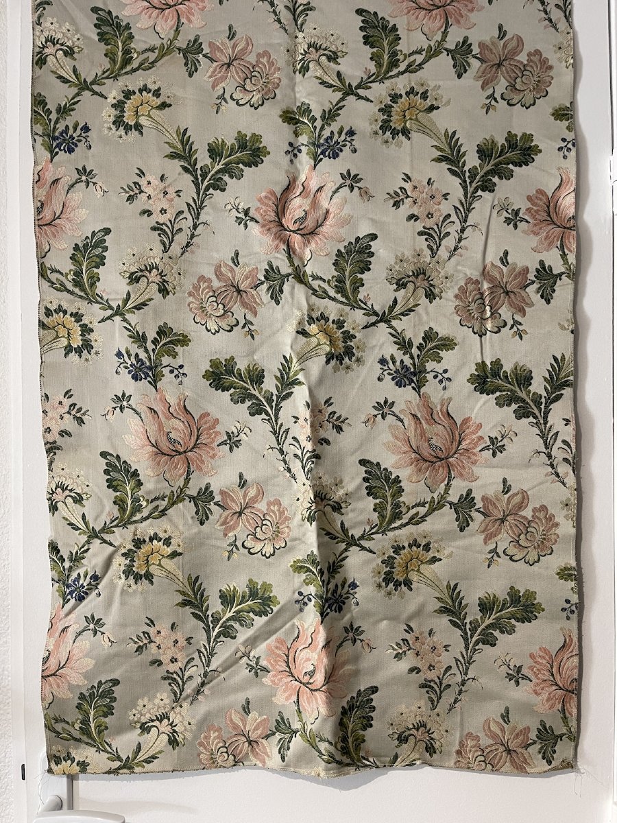 Fragment de Soie Jacquard à Décor Floral – Vintage de Prestige-photo-5