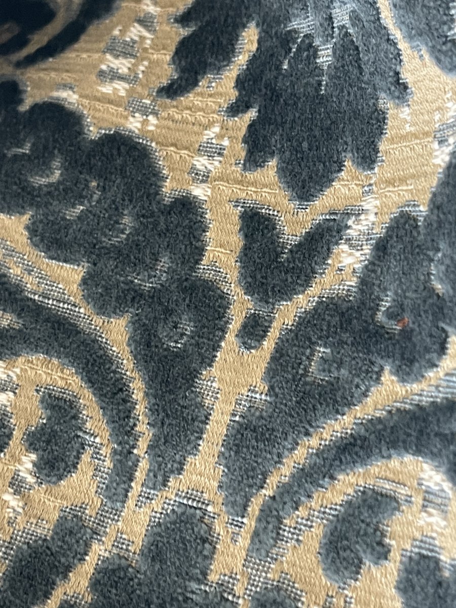 Velvet Fragment, Genoa Velvet Style – Late 19th / Early 20th Century-photo-4
