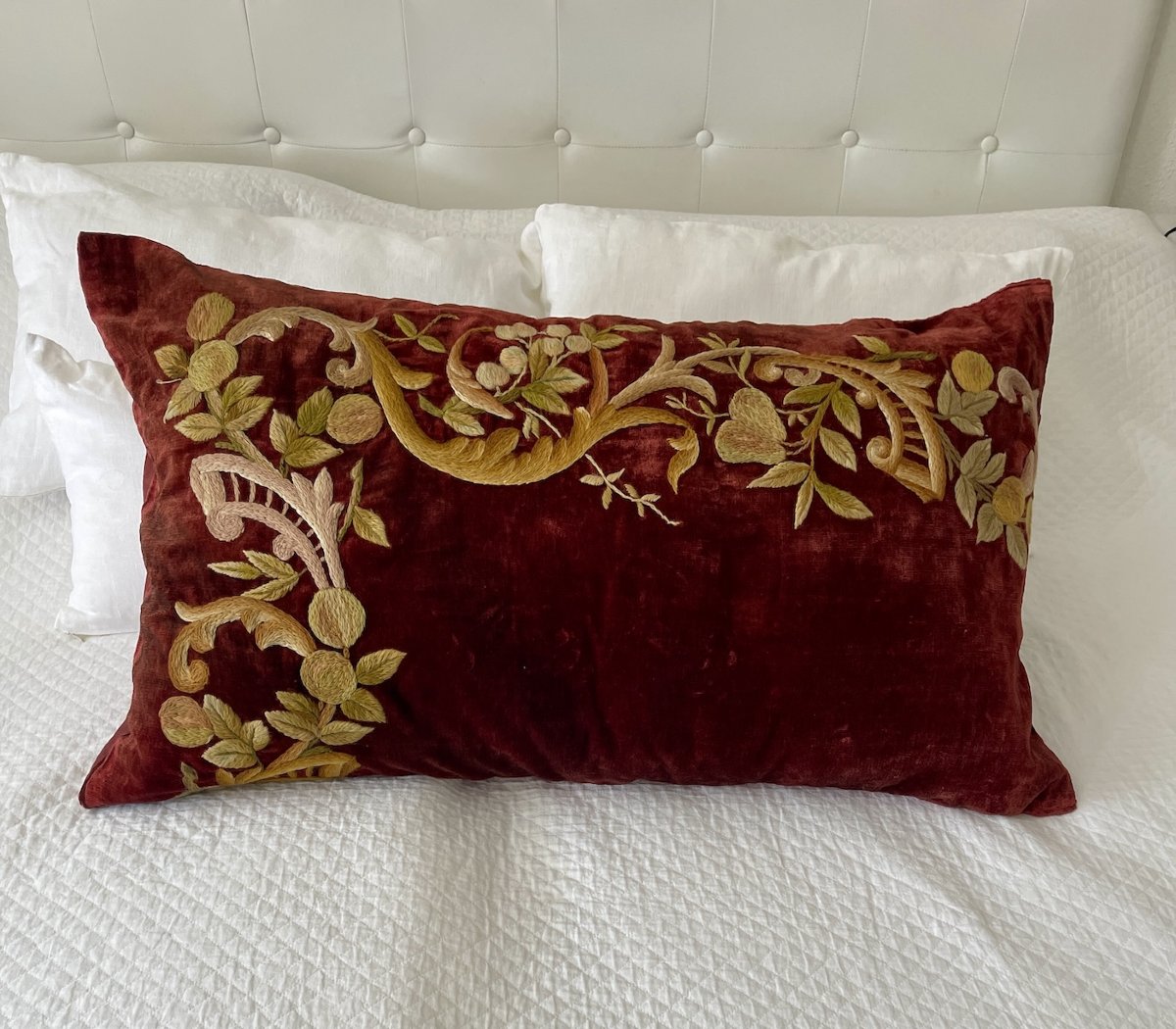 Second coussin d'apparat XIXIème velours brodé  88 cm x 56 cm-photo-7