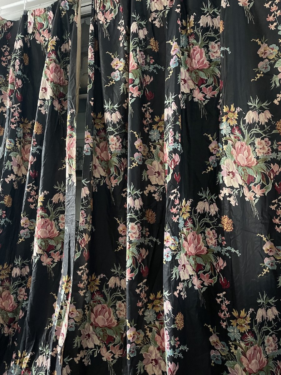 Seconde Paire de rideaux en chintz à décor floral roses, pivoines, oeillets-photo-4