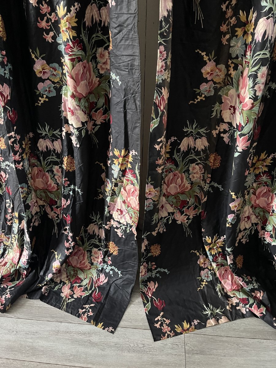 Seconde Paire de rideaux en chintz à décor floral roses, pivoines, oeillets-photo-5
