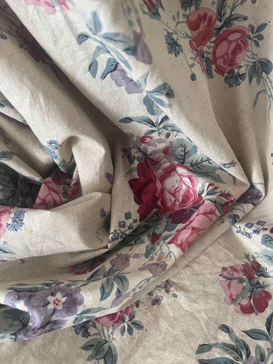 Piece Of Printed Fabric—18th-century Floral Design Featuring Heirloom Roses  -photo-3