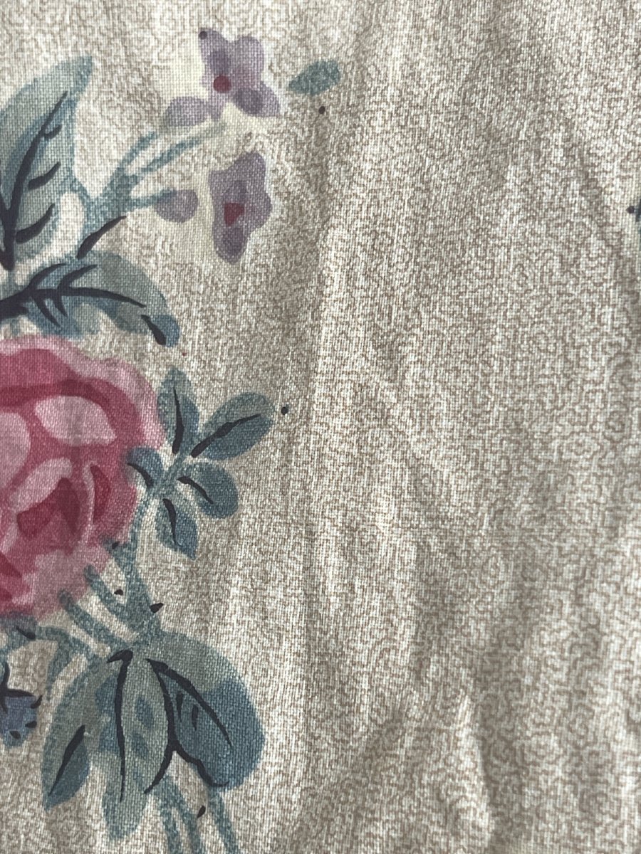 Second Fragment d’étoffe imprimée – XVIIIème siècle floral décor roses anciennes-photo-4