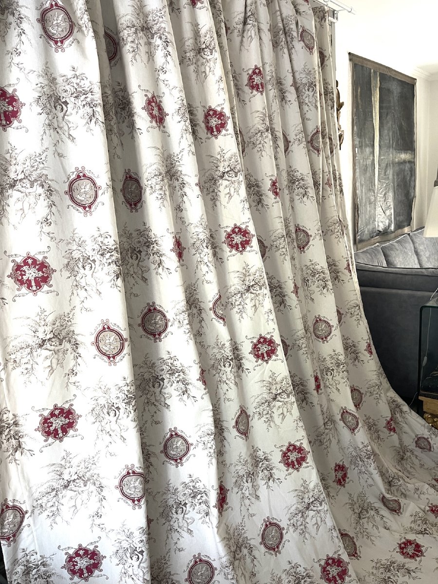 Second Pair: 2 Printed Curtains. Gray-scale Design Featuring Cherubs, Doves, And Purple Medallions-photo-7
